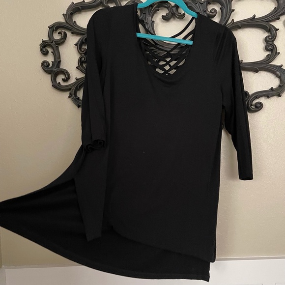Cable and Gauge Scoop Neck Lattice Back 3/4 Length Sleeve Size Large Top - Picture 1 of 16